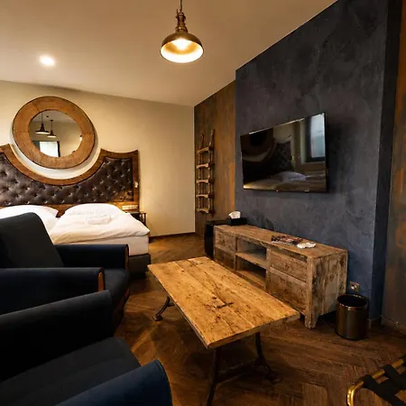 Boutique Fabrika Hotel